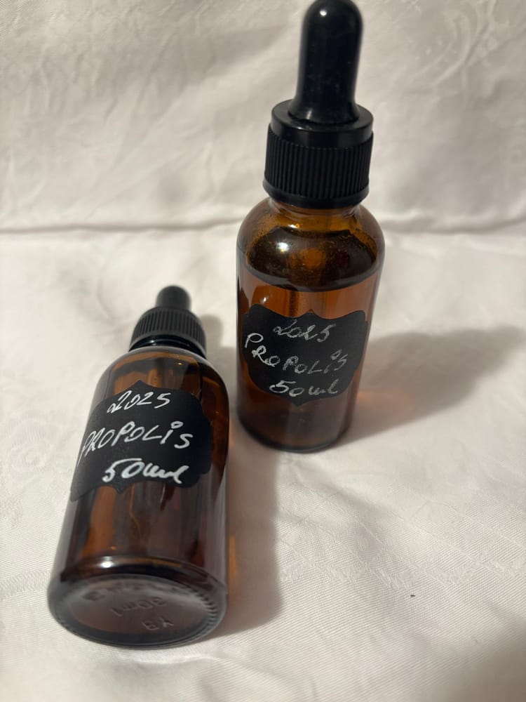 Propolis